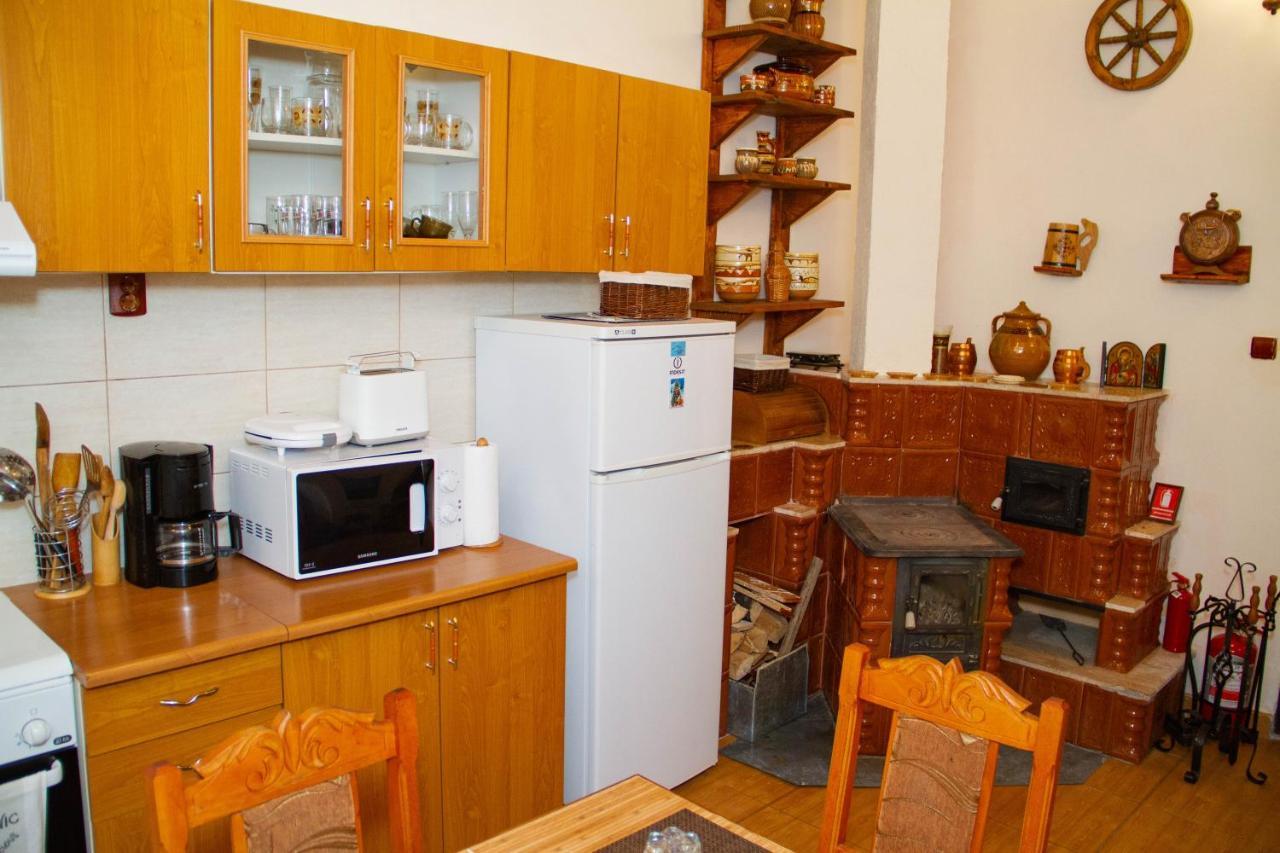 La Mihai Lupeni  Exterior foto